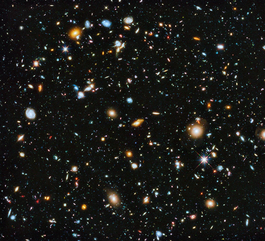 Imagem de Campo Ultraprofundo do Hubble [20].